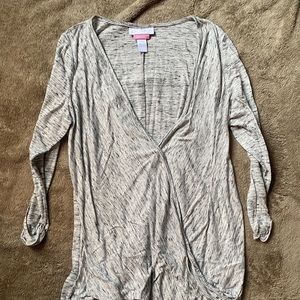 Jessica Simpson nursing shirt